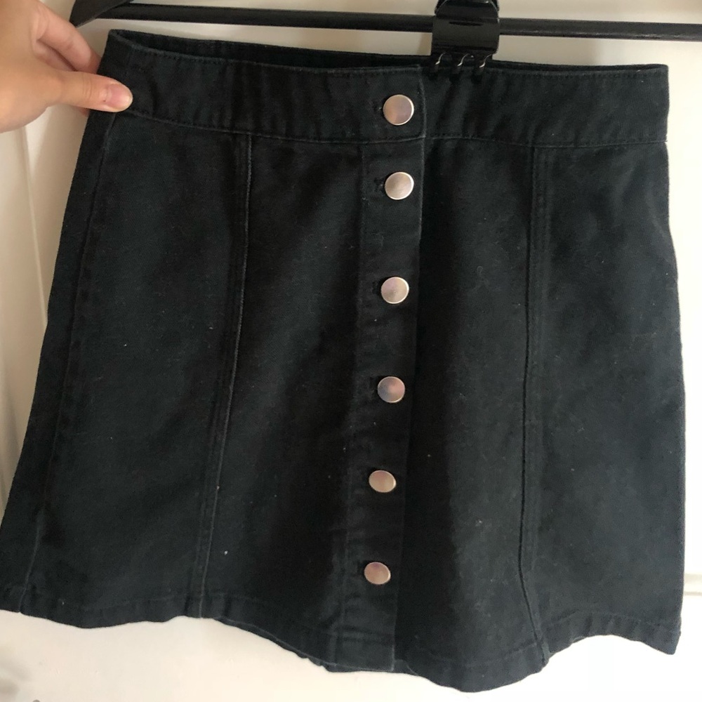 H&M black denim skirt